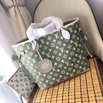 Louis Vuitton（ルイヴィトン）ネヴァーフル MM 46102